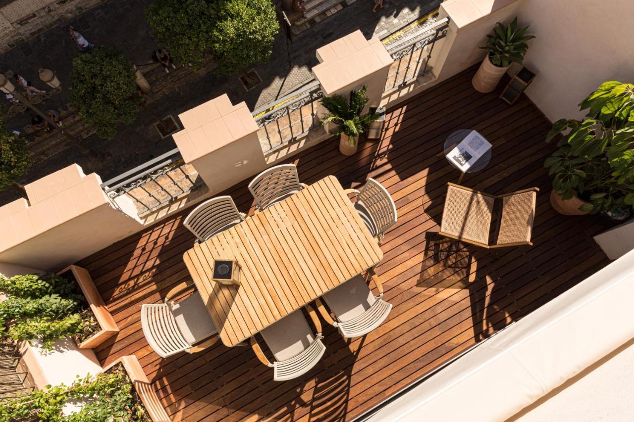 סביליה Puerta Catedral Apartments מראה חיצוני תמונה