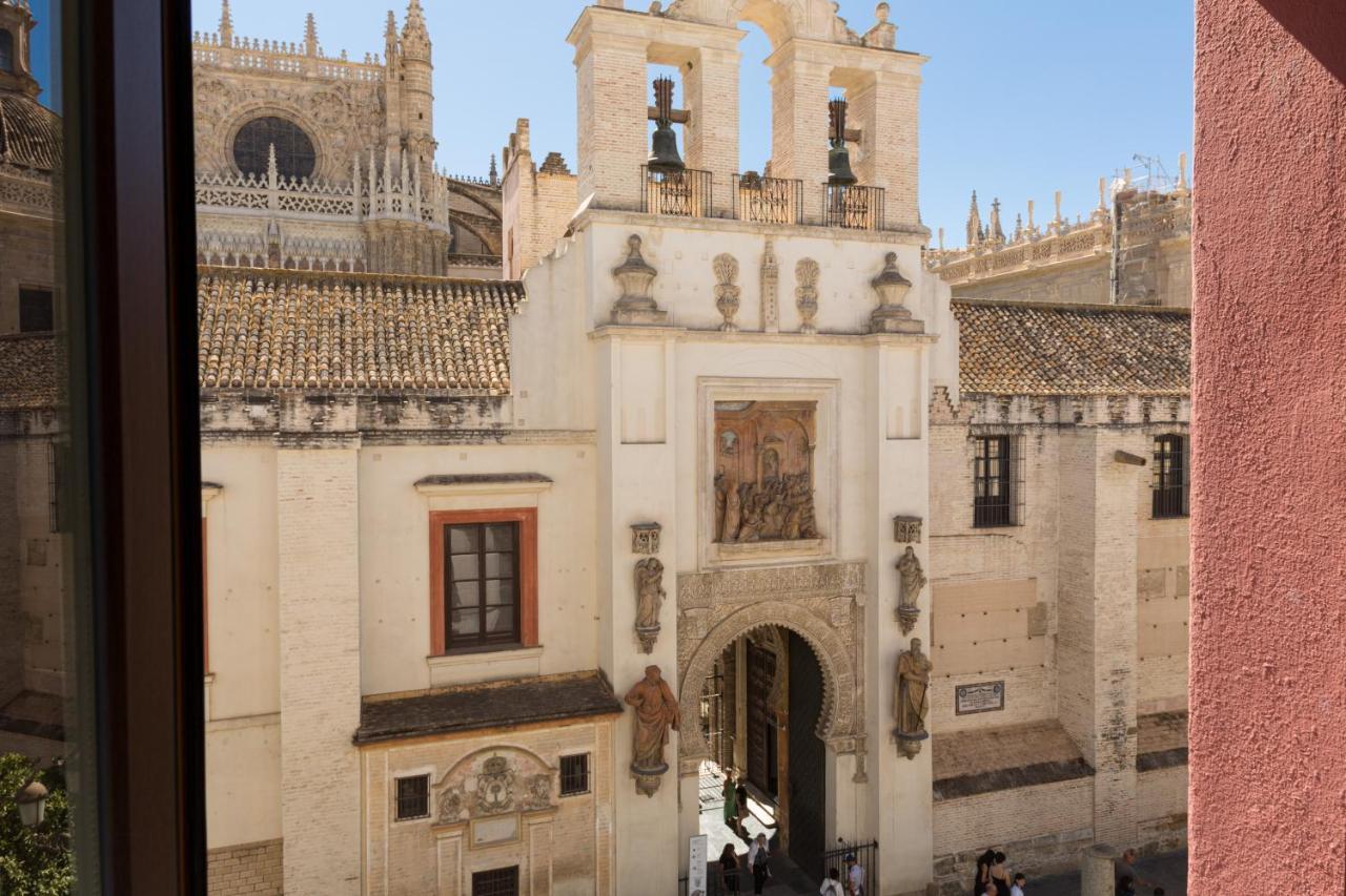 סביליה Puerta Catedral Apartments מראה חיצוני תמונה